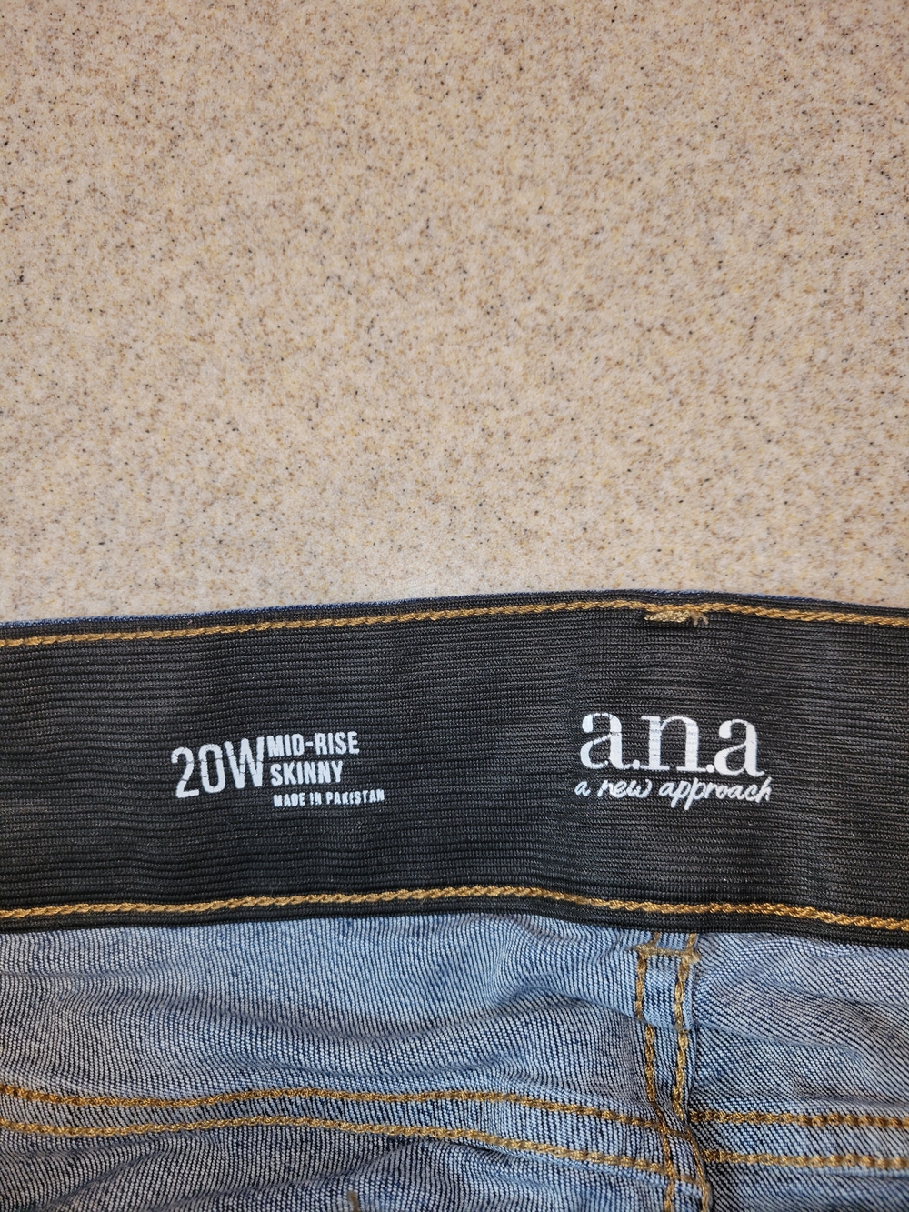a.n.a Mid Rise Skinny Dark Skinny Cotton Stretch Jeans Size 22W - Picture 2 of 10